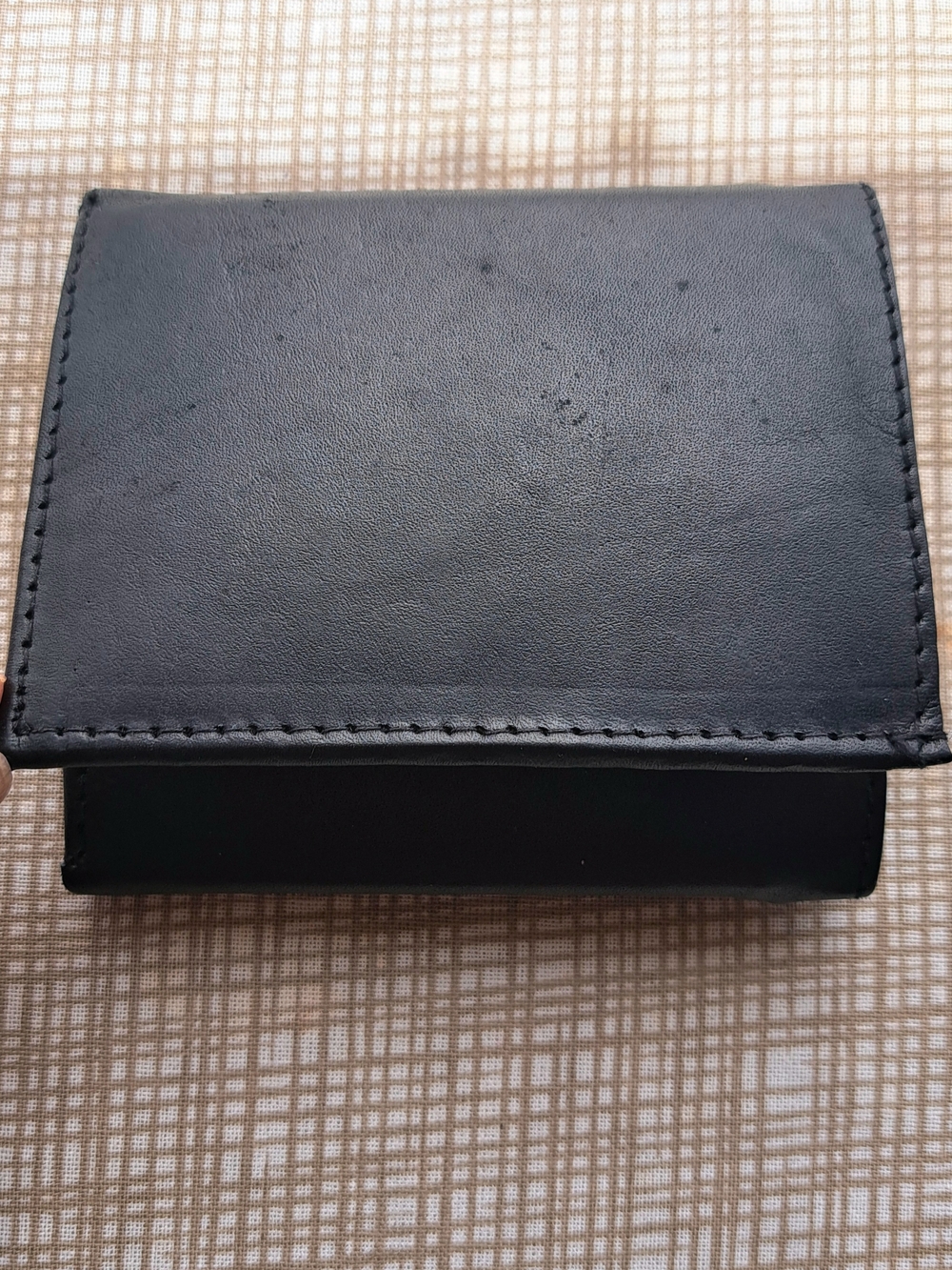 Black Leather Tri-fold Wallet